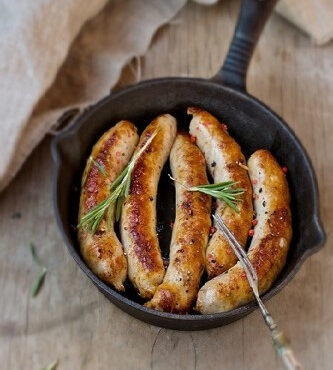 Apple-Maple Chicken Bratwurst
